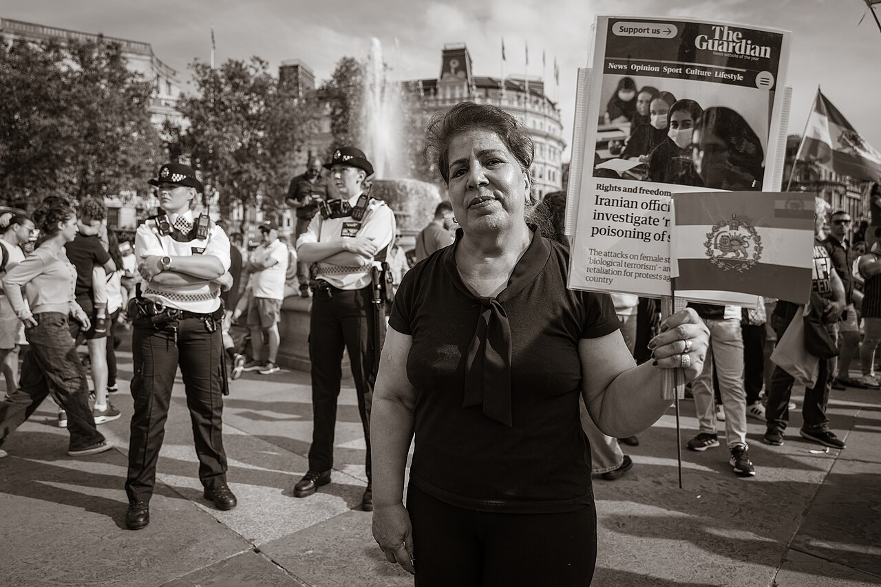 File:Female Iranian students poisoned - 53203154222.jpg