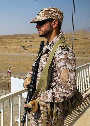File:Soldier of Islamic Revolutionary Guard Corps Ground Forces.jpg